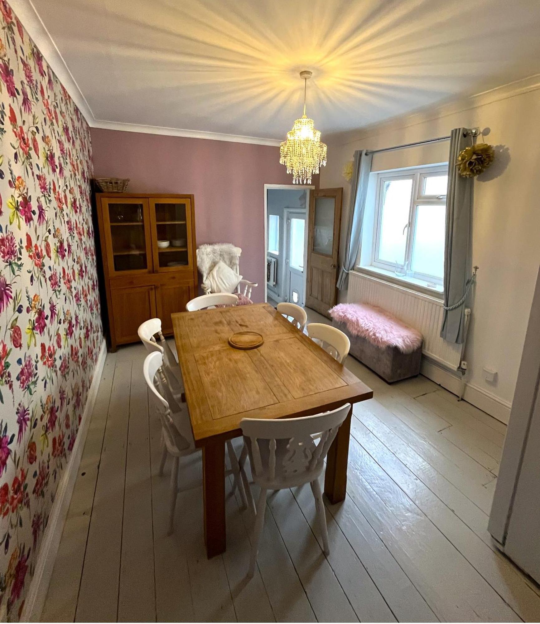 Charming Cottage Retreat With Garden - Sleeps 12 Бристоль Экстерьер фото
